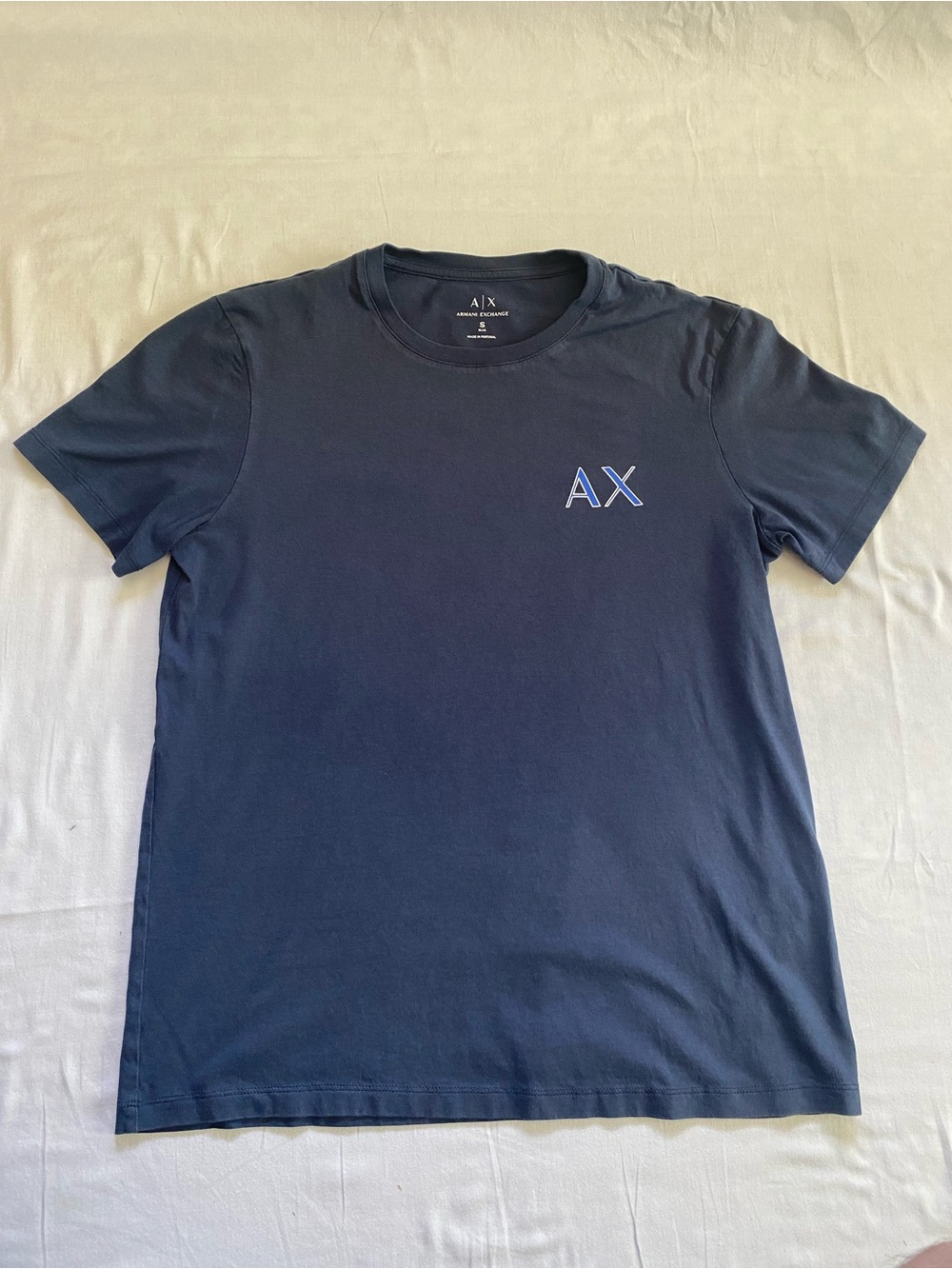 Armani Exchange Men’s Navy Blue T-Shirt - Size S